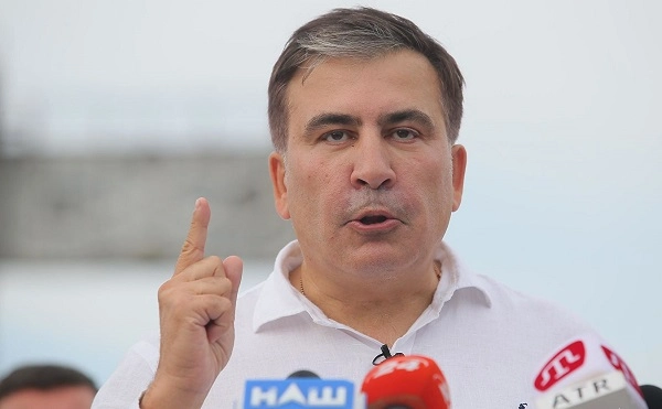 ივანიშვილს მართლაც მოუხდება წასვლა, ოღონდ ხელისუფლებას თავის შნირებს კი არა, ქართულ ოპოზიციას გადასცემს - სააკაშვილი
