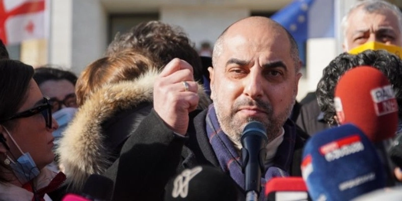რუსთავის საარჩევნო უბანთან "ნაციონალური მოძრაობის" წევრი, გიორგი კაპანაძე დააკავეს