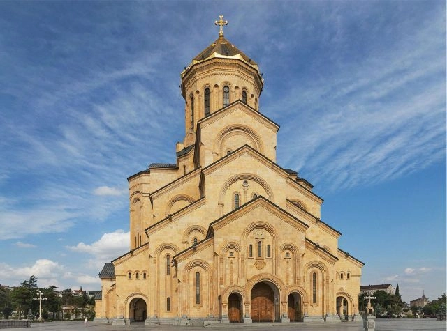 მართლმადიდებელი ეკლესია ჯვართამაღლებას ზეიმობს
