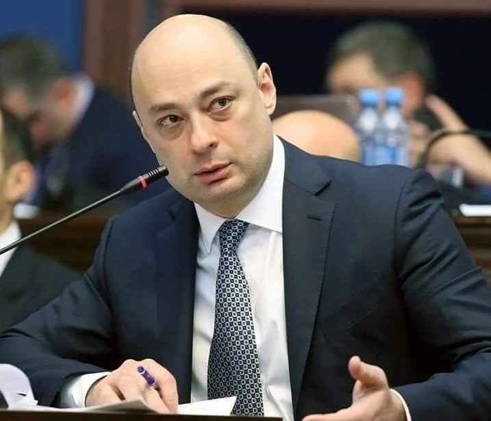 თქვენს შეკითხვაზე ვერ გიპასუხებთ, რადგან ეს ჩემს პირად ცხოვრებას ეხება - ქობულია თავისი სახლის გაქურდვაზე