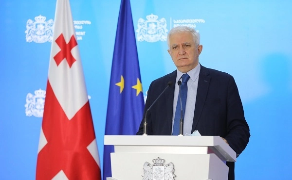 არსებობს თეორია, რომ შესაძლოა, „ომიკრონი“ გახდეს პანდემიის დასასრულის დასაწყისი, მაგრამ ამას მარტივად ნუ შევხედავთ - გამყრელიძე