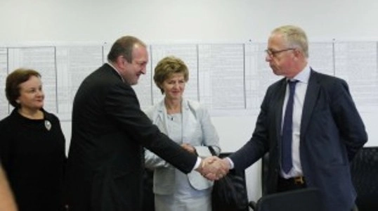 ეუთოს დამკვირვებლები პრეზიდენტსა და ”ქართული ოცნების” ლიდერებს შეხვდებიან